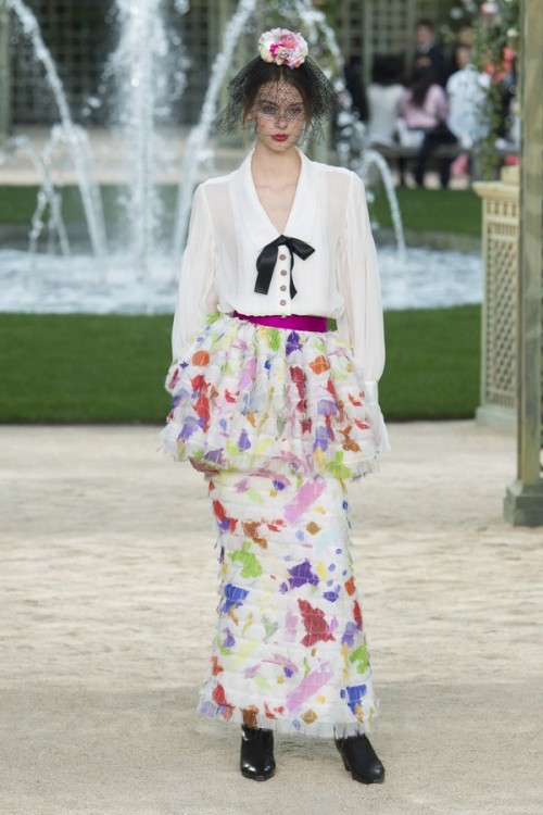 Con gái 16 tuổi của Cindy Crawford xuất hiện ấn tượng ở Tuần lễ Thời trang Haute Couture - Ảnh 10.