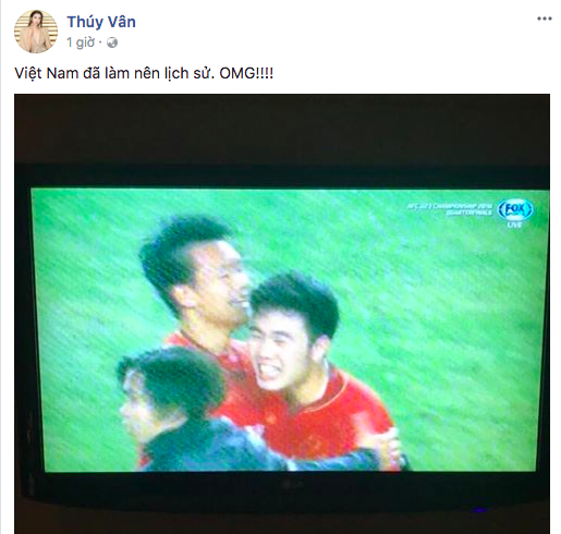 Hoa hậu Mỹ Linh, Á hậu Huyền My, MC Phan Anh và hàng loạt sao Việt phấn khích với chiến thắng lịch sử của U23 Việt Nam  - Ảnh 7.