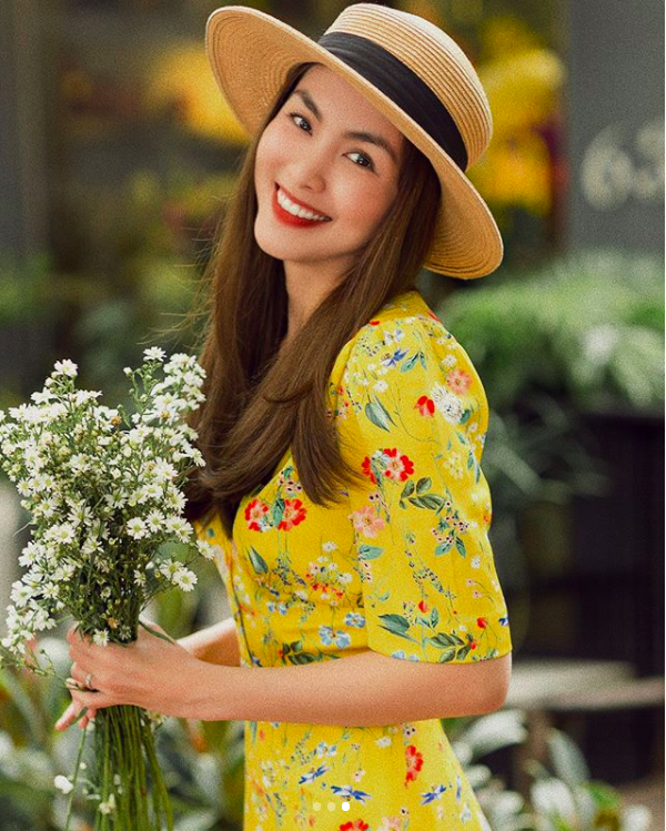 Trước khi vướng nghi vấn mang bầu lần 3, Hà Tăng đẹp rạng ngời diện váy hoa dạo phố - Ảnh 4.
