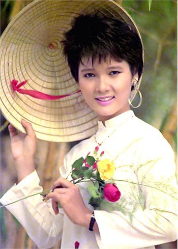 Hóa ra HHen Niê không phải người duy nhất, gần 30 năm trước đã có thí sinh đăng quang Hoa hậu áo dài để tóc tém rồi - Ảnh 5.