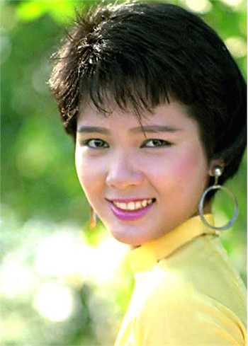 Hóa ra HHen Niê không phải người duy nhất, gần 30 năm trước đã có thí sinh đăng quang Hoa hậu áo dài để tóc tém rồi - Ảnh 6.
