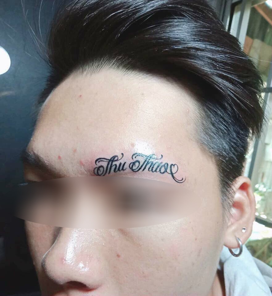 Chàng trai chung thủy nhất 2019 đã xuất hiện Dám cạo sạch lông mày để xăm  tên bạn gái Thu Thảo