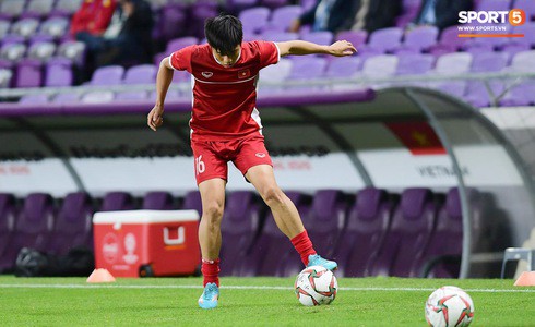Việt Nam 2-0 Yemen: Thầy trò Park Hang-seo thấp thỏm chờ vé đi tiếp - Ảnh 15.
