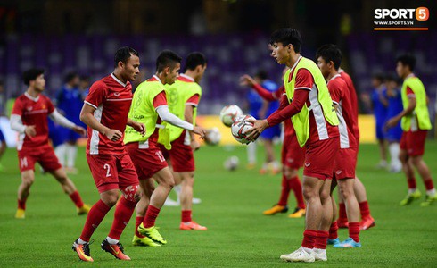 Việt Nam 2-0 Yemen: Thầy trò Park Hang-seo thấp thỏm chờ vé đi tiếp - Ảnh 16.