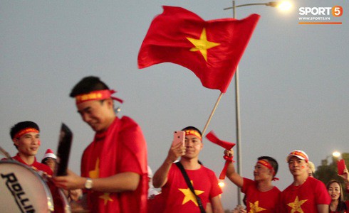 Việt Nam 2-0 Yemen: Thầy trò Park Hang-seo thấp thỏm chờ vé đi tiếp - Ảnh 22.