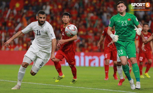 Việt Nam 2-0 Yemen: Thầy trò Park Hang-seo thấp thỏm chờ vé đi tiếp - Ảnh 61.