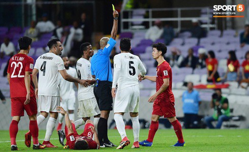 Việt Nam 2-0 Yemen: Thầy trò Park Hang-seo thấp thỏm chờ vé đi tiếp - Ảnh 75.