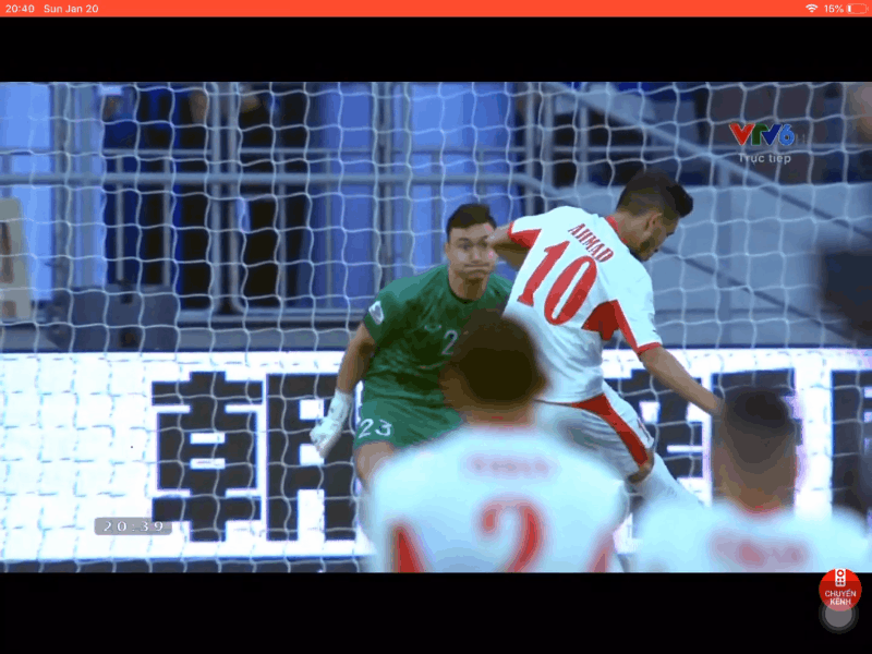 Là người hùng sau chiến thắng Jordan, nhưng biểu cảm đáng yêu của Văn Lâm mỗi lần bắt penalty mới đáng chú ý - Ảnh 3. Là người hùng sau chiến thắng Jordan, nhưng biểu cảm đáng yêu của Văn Lâm mỗi lần bắt penalty mới đáng chú ý - Ảnh 3.