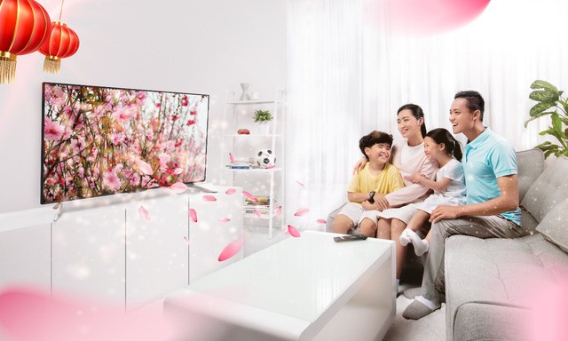 Tết mua tivi v&agrave; m&aacute;y lọc kh&ocirc;ng kh&iacute; Sharp nhận ngay l&igrave; x&igrave; - Ảnh 2.