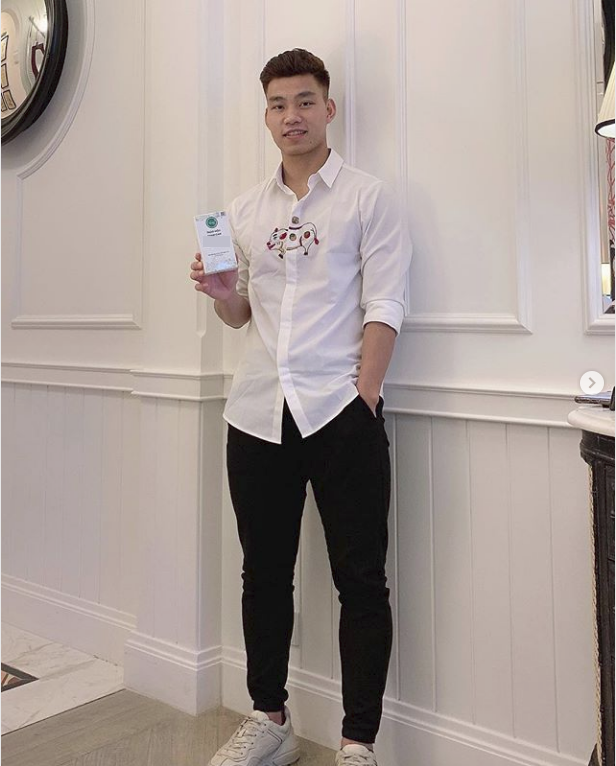 Vừa mon men đăng quảng cáo thuốc giảm cân, trai đẹp Văn Thanh liền bị Quế Ngọc Hải tặng nguyên câu bình luận đốt nhà - Ảnh 2.