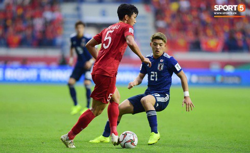Việt Nam 0-1 Nhật Bản: Trận đấu đáng tự hào của ĐT Việt Nam - Ảnh 13.
