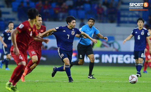 Việt Nam 0-1 Nhật Bản: Trận đấu đáng tự hào của ĐT Việt Nam - Ảnh 9.