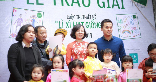 Trao giải cuộc thi thiết kế lì xì hạt giống Tết 2019, nhân rộng phong tục hái lộc kiểu mới - Ảnh 1.