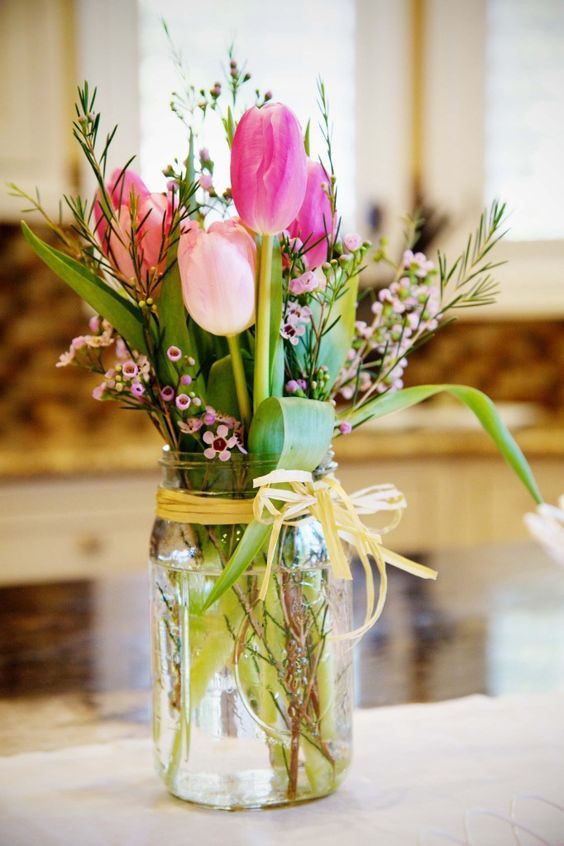 Ngoài đào và quất, những loại hoa này cũng nên được trang trí trong nhà bạn cho Tết thêm đầm ấm sum vầy - Ảnh 10.