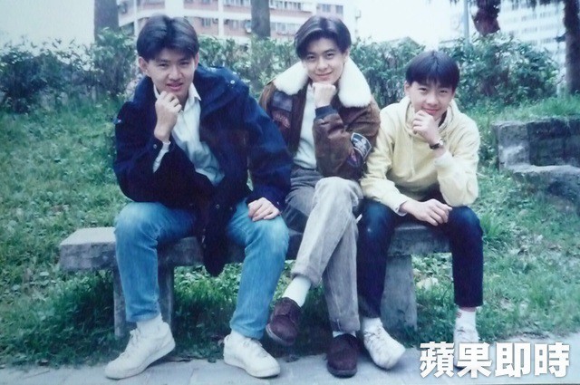 Ảnh sao bên người thân gây tẩu hỏa nhập ma: Bố con mà như cặp đôi, vợ chồng lại bị nhầm thành chú cháu - Ảnh 18. Ảnh sao bên người thân gây tẩu hỏa nhập ma: Bố con mà như cặp đôi, vợ chồng lại bị nhầm thành chú cháu - Ảnh 18.