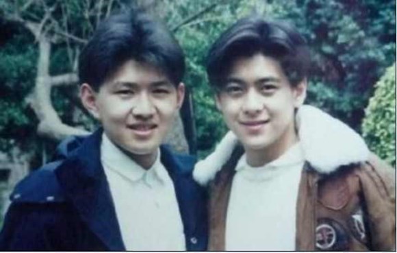 Ảnh sao bên người thân gây tẩu hỏa nhập ma: Bố con mà như cặp đôi, vợ chồng lại bị nhầm thành chú cháu - Ảnh 19. Ảnh sao bên người thân gây tẩu hỏa nhập ma: Bố con mà như cặp đôi, vợ chồng lại bị nhầm thành chú cháu - Ảnh 19.