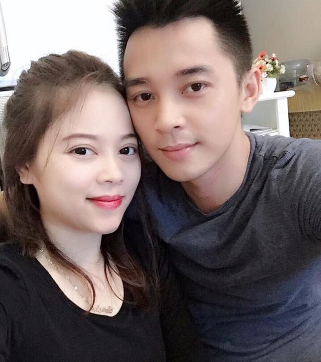 Chỉ với hành động này, ông xã Hằng Túi được hội chị em phong tặng danh xưng cao thủ nịnh vợ, nghìn người có một - Ảnh 1.