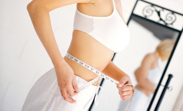 Cô gái người Trung Quốc áp dụng phương pháp giảm cân không lành mạnh khiến cơ thể gặp phải nhiều vấn đề nguy hại - Ảnh 4.