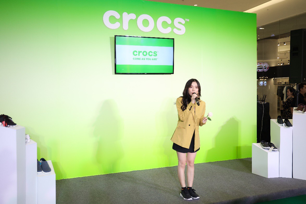 Nhung Gumiho và Ốc Thanh Vân tham gia sự kiện Crocs ra mắt 3 dòng sản phẩm mới, lý giải vì sao ai cũng nên sở hữu ít nhất 1 đôi đến từ thương hiệu này - Ảnh 9.