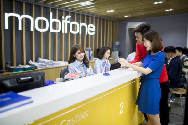 Những ưu đãi “vàng” khi chuyển sang mạng MobiFone giữ nguyên số - Ảnh 4. Những ưu đãi “vàng” khi chuyển sang mạng MobiFone giữ nguyên số - Ảnh 4.