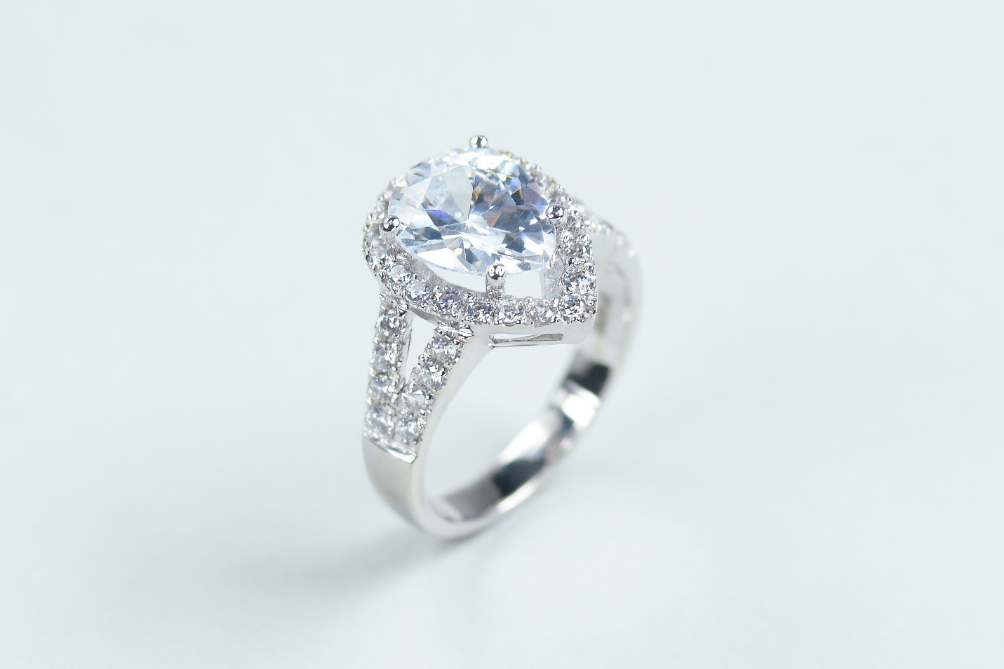 Trang sức Platinum - Lựa chọn h&agrave;ng đầu của giới tinh hoa - Ảnh 3.