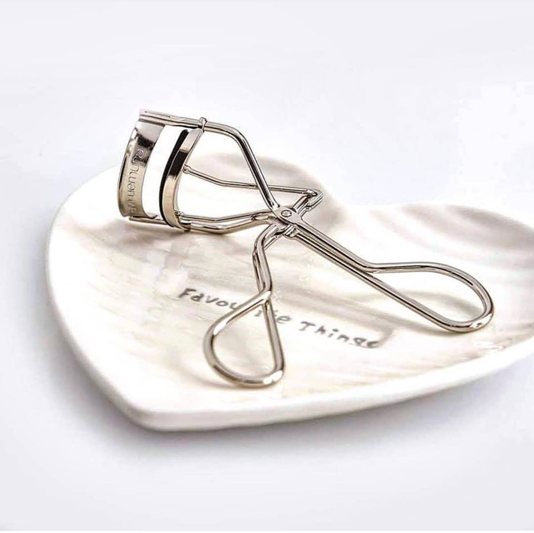 Được mệnh danh tượng đài làng mỹ phẩm bao năm vẫn đỉnh, đây là 15 item mà bạn nhất định phải dùng thử ít nhất 1 lần - Ảnh 15. Được mệnh danh tượng đài làng mỹ phẩm bao năm vẫn đỉnh, đây là 15 item mà bạn nhất định phải dùng thử ít nhất 1 lần - Ảnh 15.
