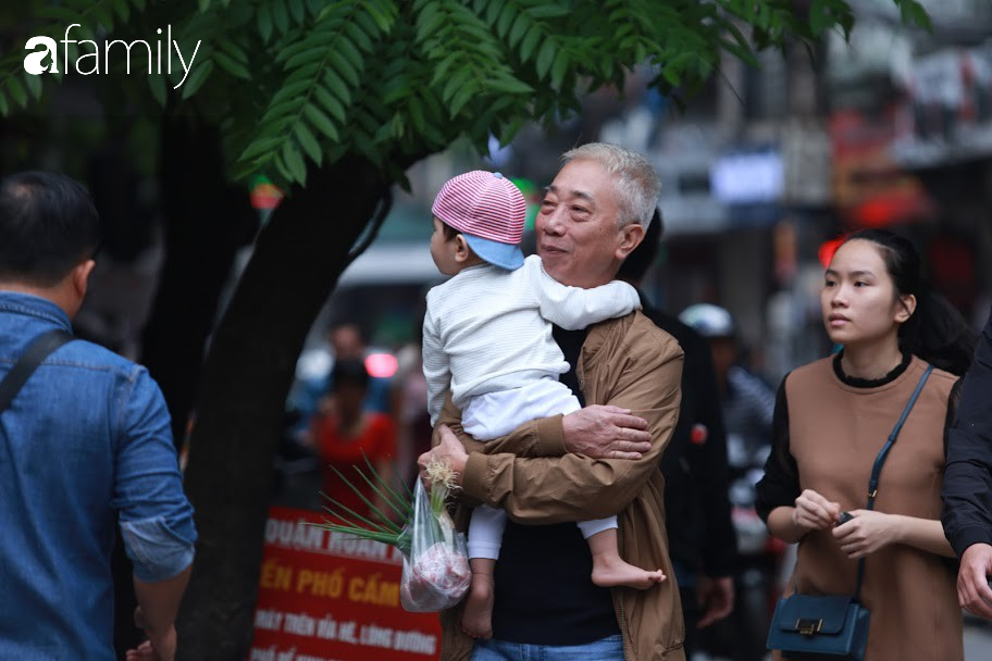 Hà Nội đã chớm đông, những khoảnh khắc đầu tiên của mùa mới sao quá đỗi thân thương giản dị - Ảnh 9. Hà Nội đã chớm đông, những khoảnh khắc đầu tiên của mùa mới sao quá đỗi thân thương giản dị - Ảnh 9.