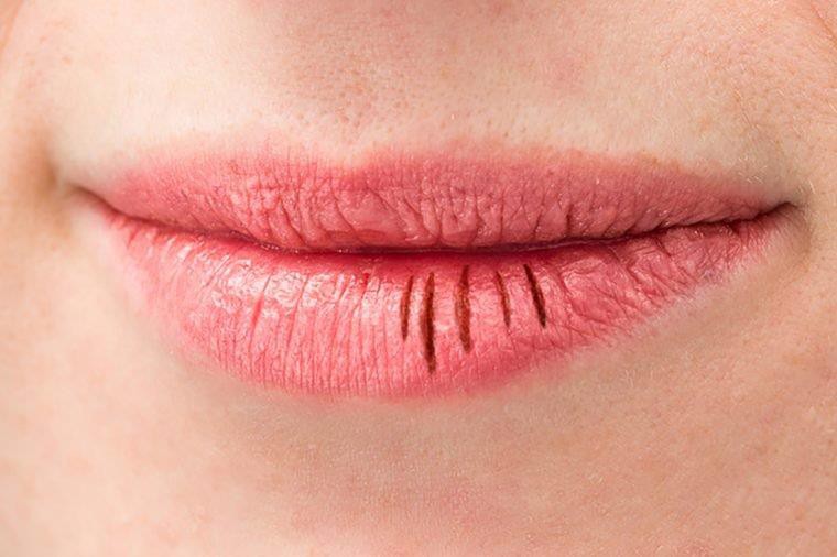 Đ&atilde; makeup nhưng vẫn phải d&ugrave;ng th&ecirc;m 7749 app chỉnh ảnh để đẹp hơn, nguy&ecirc;n nh&acirc;n c&oacute; thể từ những lỗi cực cơ bản n&agrave;y - Ảnh 5.