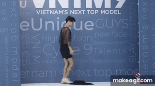Cười không nhặt được mồm với phần thi đồ bơi của thí sinh Vietnam's Next Top  Model: Dị biệt có, quyến rũ cũng không thiếu - Ảnh 2.