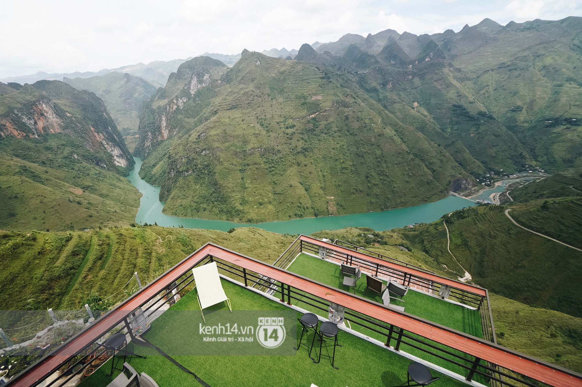 Bà chủ Mã Pì Lèng Panorama: Mỗi tháng tôi trả gần 20 triệu tiền lãi ngân hàng đầu tư xây công trình, nếu lường trước được thì tôi đã không làm - Ảnh 4.