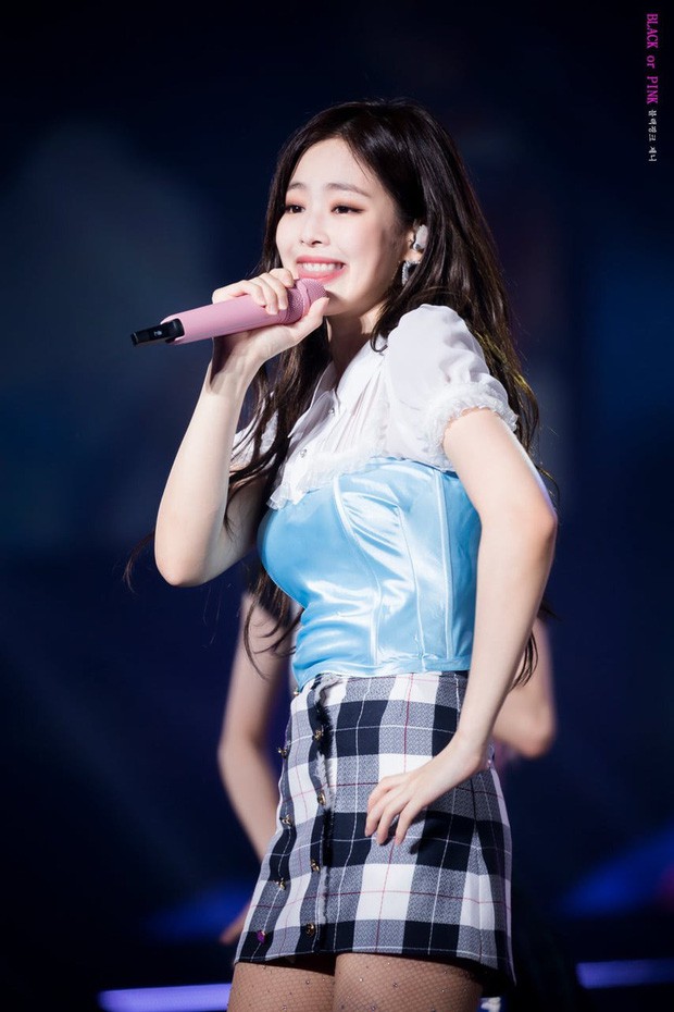 Rất nhiều lần Jennie (Black Pink) bị chê ăn vận “quê mùa”, diện đồ hiệu cũng chẳng sang như lời đồn - Ảnh 7. Rất nhiều lần Jennie (Black Pink) bị chê ăn vận “quê mùa”, diện đồ hiệu cũng chẳng sang như lời đồn - Ảnh 7.