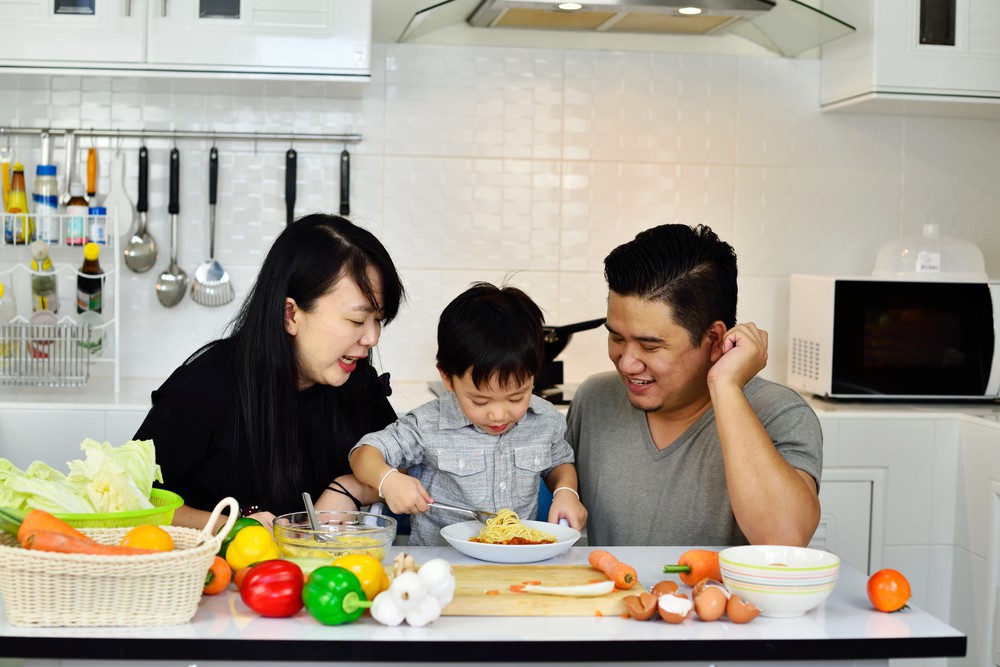 M&igrave; ăn liền &ndash; g&oacute;i m&igrave; nhỏ, gi&aacute; trị to - Ảnh 2.