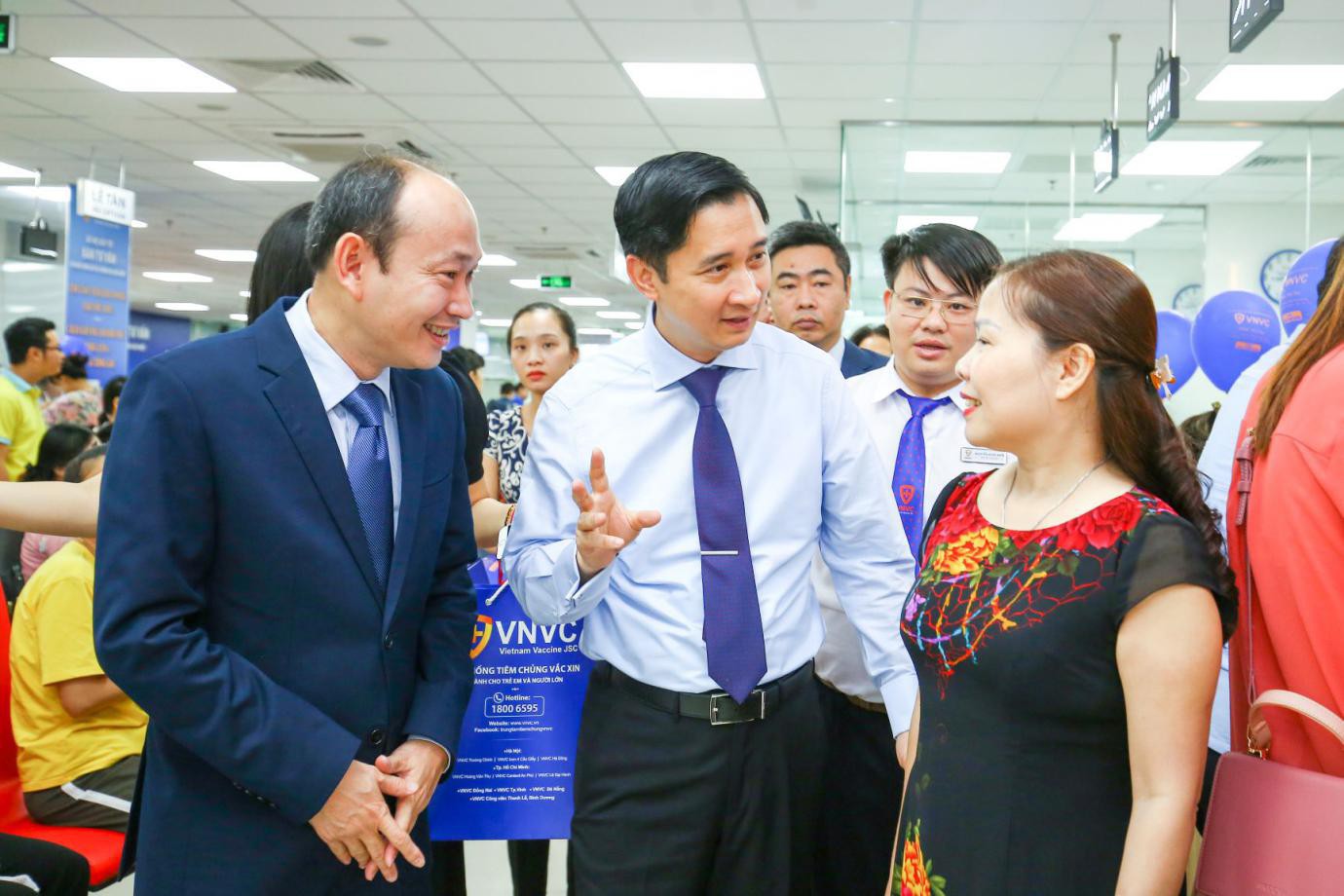 Ấn tượng với trải nghiệm tiêm chủng 5 sao tại VNVC Phú Thọ - Ảnh 3. Ấn tượng với trải nghiệm tiêm chủng 5 sao tại VNVC Phú Thọ - Ảnh 3.