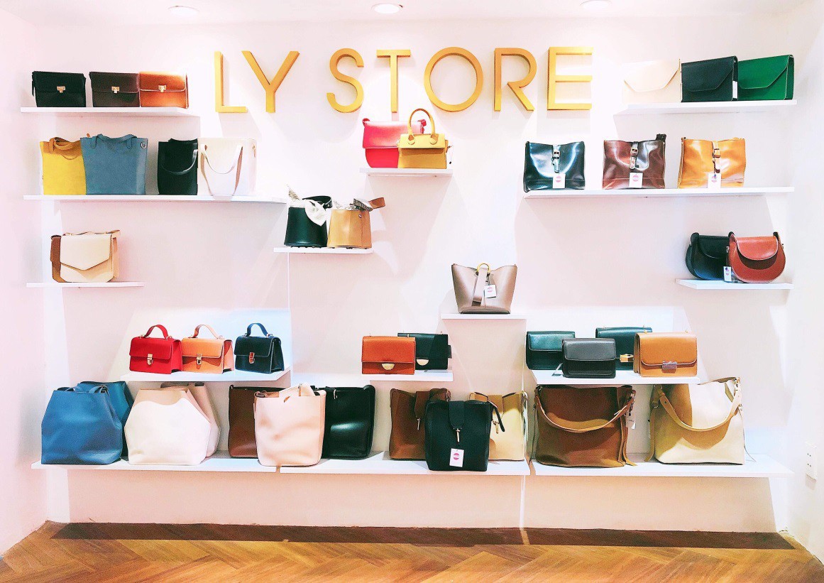Kh&aacute;m ph&aacute; Ly Store, shop quần &aacute;o c&oacute; si&ecirc;u năng lực khiến bạn &ldquo;ch&aacute;y v&iacute;&rdquo; - Ảnh 2.