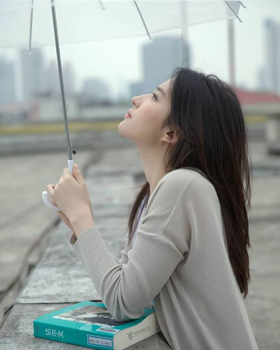 Phụ nữ sinh vào ngày âm lịch này cả đời biết thiếu tiền là gì, tiền vận thành công, trung vận thăng hoa, hậu vận hưởng thụ viên mãn - Ảnh 2. Phụ nữ sinh vào ngày âm lịch này cả đời biết thiếu tiền là gì, tiền vận thành công, trung vận thăng hoa, hậu vận hưởng thụ viên mãn - Ảnh 2.