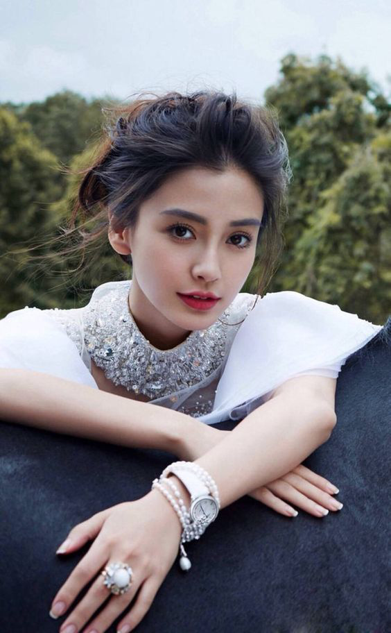 Phụ nữ sinh vào tháng âm lịch này, trời sinh khí chất sang chảnh, đi đến đâu tài vận theo đến đó, năm 2020 cuộc sống giàu có thịnh vượng - Ảnh 3. Phụ nữ sinh vào tháng âm lịch này, trời sinh khí chất sang chảnh, đi đến đâu tài vận theo đến đó, năm 2020 cuộc sống giàu có thịnh vượng - Ảnh 3.