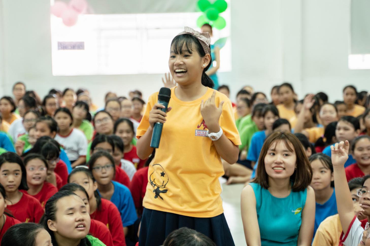H&agrave;ng ngh&igrave;n học sinh h&agrave;o hứng tham gia chương tr&igrave;nh &ldquo;Tan biến lo &acirc;u, tự &ldquo;teen&rdquo; tỏa s&aacute;ng&rdquo; - Ảnh 2.