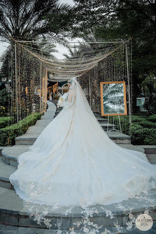 Cô dâu trong “đám cưới thế kỷ” tại Hà Nội với quan điểm thú vị: Đám cưới thành công là đám cưới mà tất cả mọi người đều cảm thấy hạnh phúc - Ảnh 10.