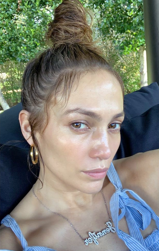 Đến 50 tuổi, bạn muốn da căng bóng không nếp nhăn như Jennifer Lopez thì hãy ghim ngay 5 tips skincare của &quot;nữ hoàng sexy&quot; - Ảnh 3.