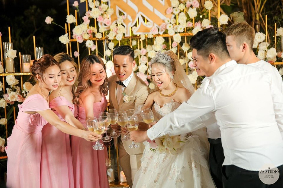 Cô dâu trong “đám cưới thế kỷ” tại Hà Nội với quan điểm thú vị: Đám cưới thành công là đám cưới mà tất cả mọi người đều cảm thấy hạnh phúc - Ảnh 9.