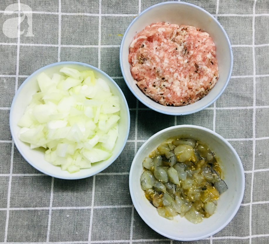 Người miền Trung có món bánh bèo chén ăn một lần là nhớ mãi, bạn đã thử? - Ảnh 3. Người miền Trung có món bánh bèo chén ăn một lần là nhớ mãi, bạn đã thử? - Ảnh 3.
