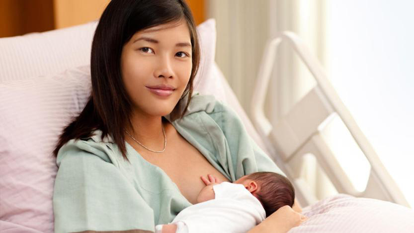 Vừa sinh con được 5 tiếng, bà mẹ đã xuống giường đi lại, bác sĩ mắng 1 trận té tát - Ảnh 1. Vừa sinh con được 5 tiếng, bà mẹ đã xuống giường đi lại, bác sĩ mắng 1 trận té tát - Ảnh 1.