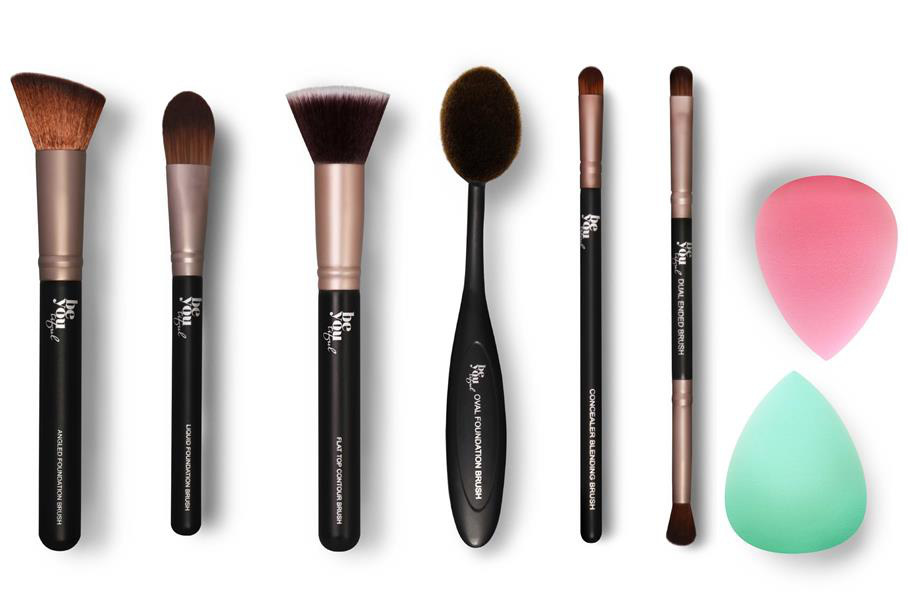 Tất tần tật về bộ cọ trang điểm Be Youtiful đang được giới l&agrave;m đẹp &ldquo;săn đ&oacute;n&rdquo; - Ảnh 2.