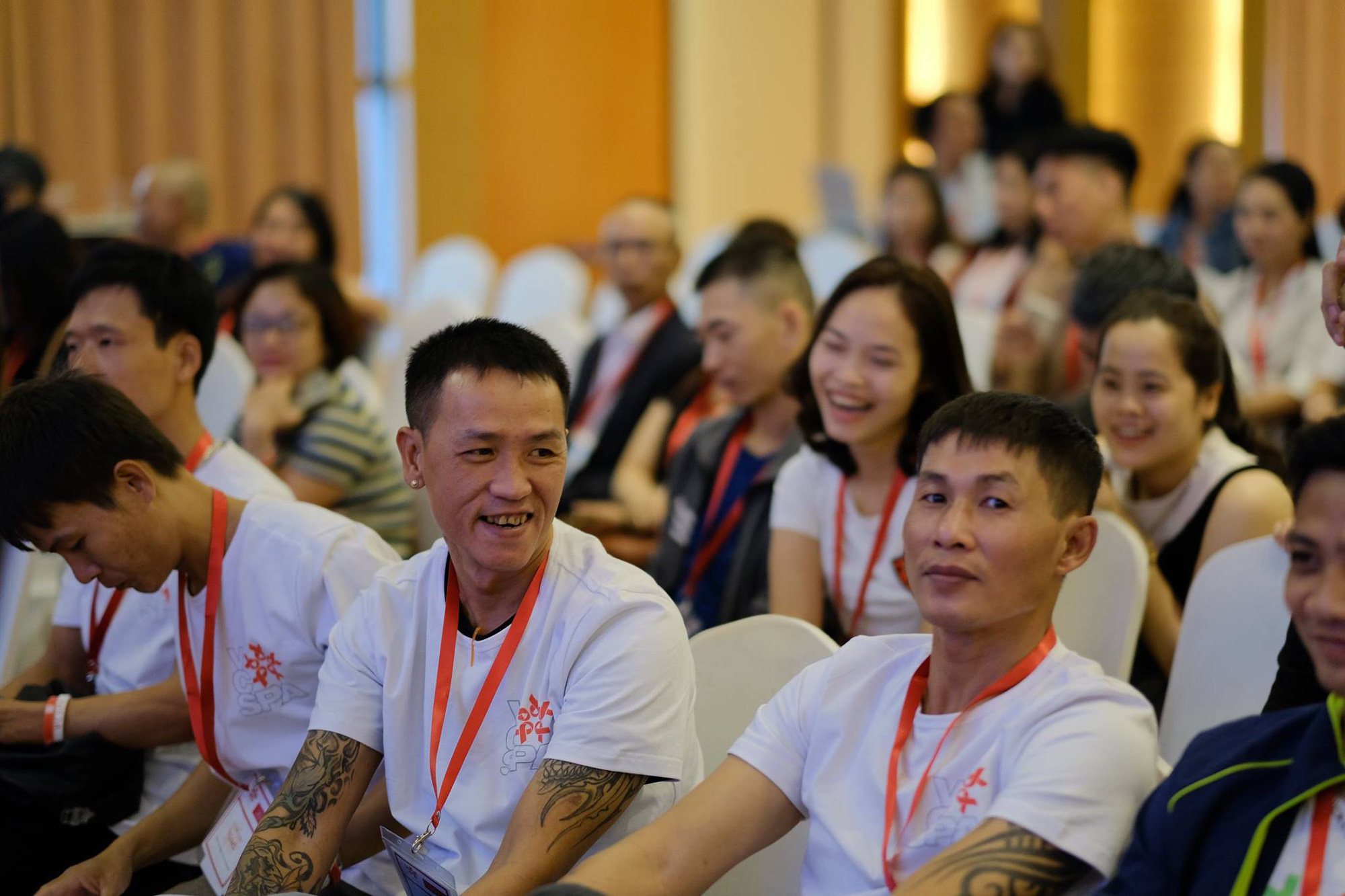 Câu chuyện tình hồi sinh gã nghiện khét tiếng Hải Phòng trở thành hiệp sĩ cứu sốc: Tất cả đều xứng đáng được yêu thương - Ảnh 5. Câu chuyện tình hồi sinh gã nghiện khét tiếng Hải Phòng trở thành hiệp sĩ cứu sốc: Tất cả đều xứng đáng được yêu thương - Ảnh 5.