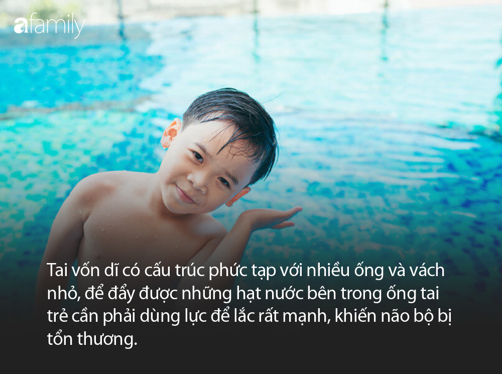 Mẹ nào cũng bảo con lắc đầu sau khi tắm để nước ra khỏi tai, nào ngờ việc này khiến con bị tổn thương não - Ảnh 2. Cảnh báo: Trẻ lắc mạnh đầu để đẩy nước ra khỏi tai có thể khiến não bị tổn thương - Ảnh 2.