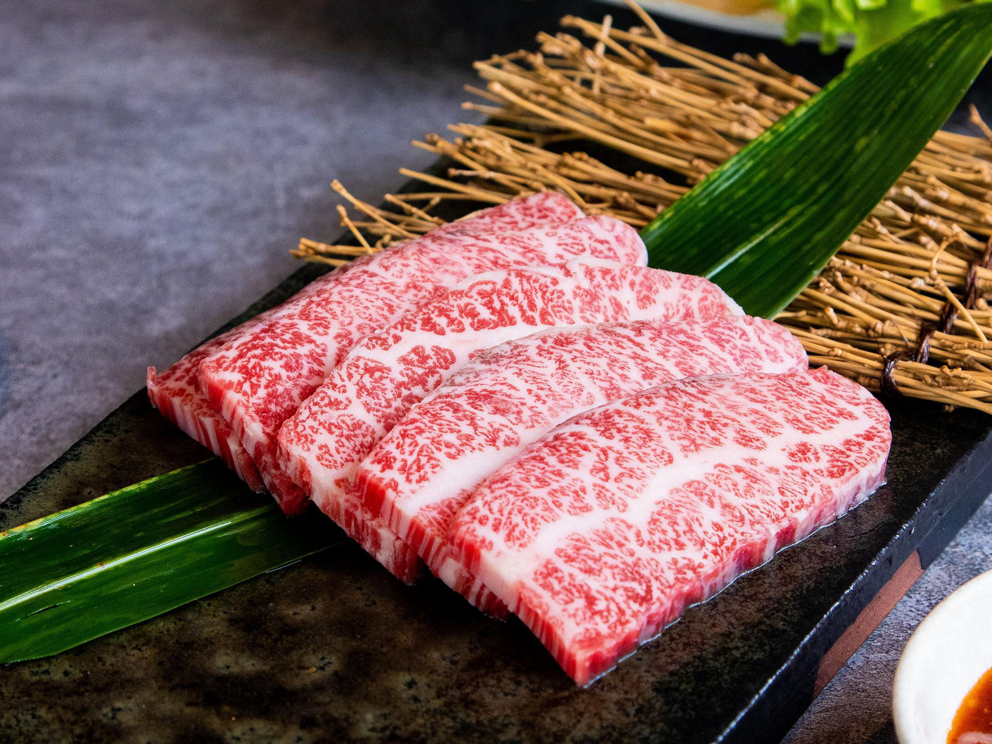 Siêu phẩm thịt đỏ đến từ Nhật Bản - Bò Wagyu Sendai - Ảnh 3.
