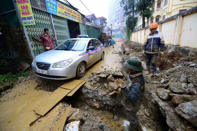 Sapa tan hoang: Những bộ óc tham lam, luộm thuộm, chỉ biết đến tiền - Ảnh 2.