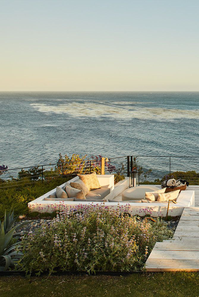 15 &yacute; tưởng lắp h&agrave;ng r&agrave;o để vừa tăng cường an to&agrave;n lại vừa gi&uacute;p ng&ocirc;i nh&agrave; th&ecirc;m phần phong c&aacute;ch - Ảnh 6.