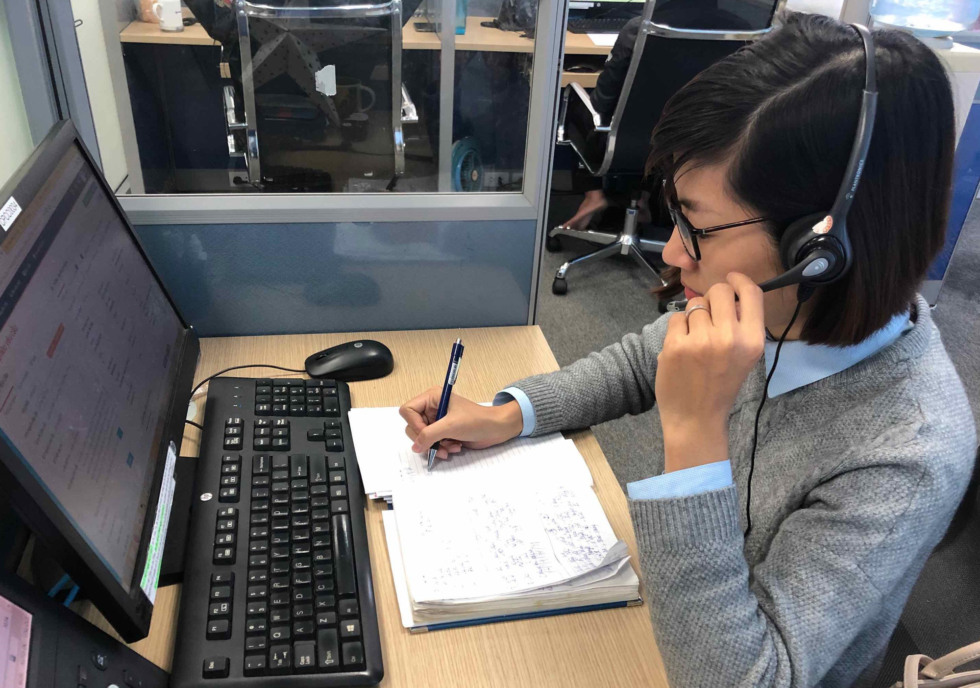 Khoa học chứng minh: L&agrave;m việc kh&oacute; trước việc dễ sẽ gi&uacute;p hội chị em c&ocirc;ng sở đạt năng suất cao hơn! - Ảnh 2.