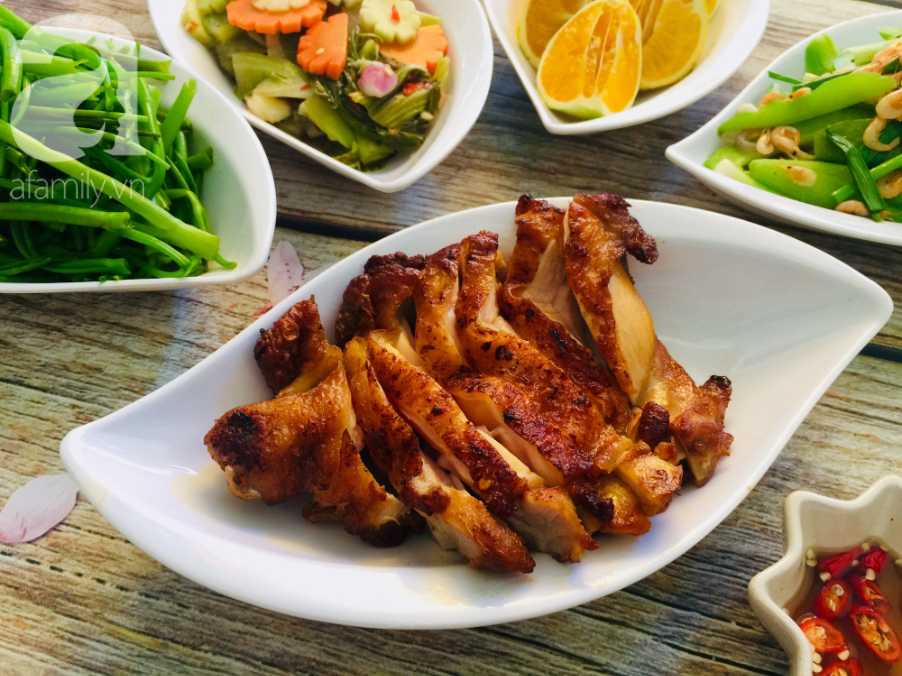 Mâm cơm cuối tuần ngon đẹp "quên lối về" của hot mom Sài Gòn - Ảnh 2. Mâm cơm cuối tuần ngon đẹp "quên lối về" của hot mom Sài Gòn - Ảnh 2.